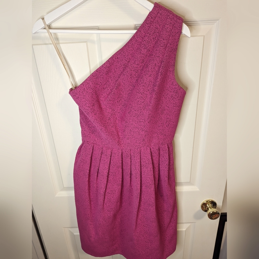 Halston Heritage pink dress one shoulder POCKETS size 2